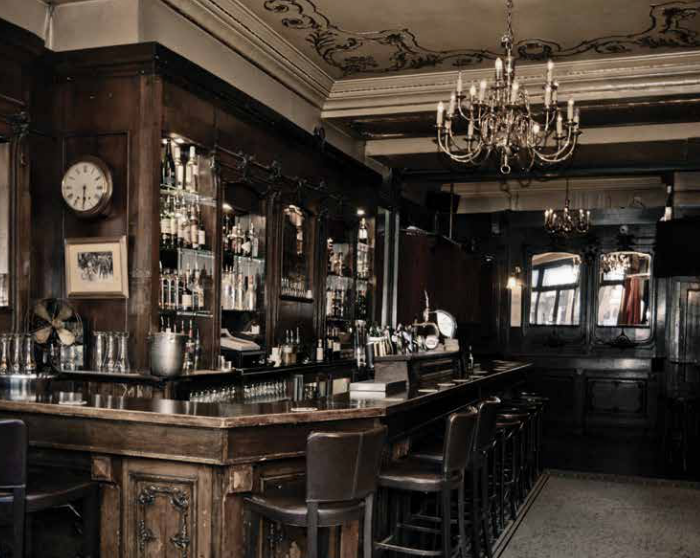 The Oak pub in Dublin
